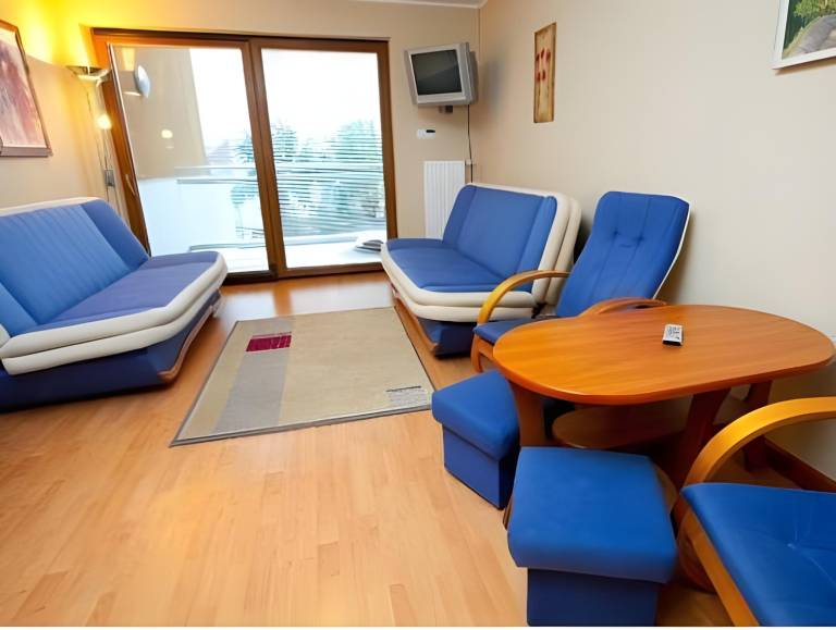 Lovely rental apartment with pool | Beach nearby | Pets are welcome — photo 5
