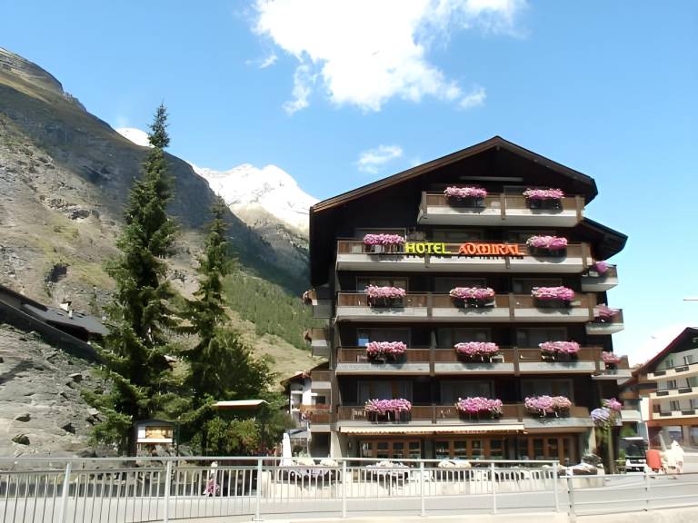 Hotel ZERMAMA Zermatt in Zermatt