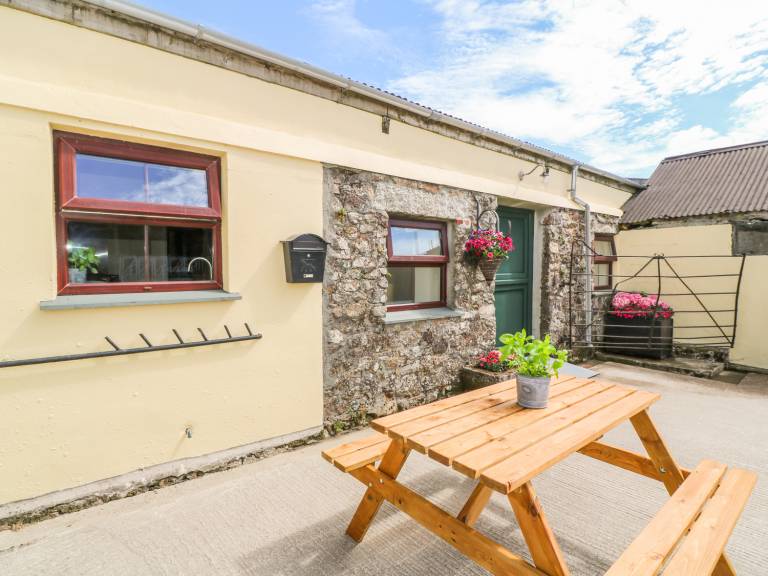 Cottage with garden | Beach view | Pets allowed — photo 4