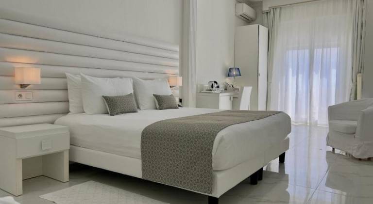 Hotel de la Calanque-NEW — photo 2