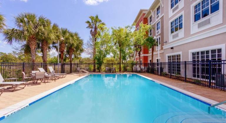 Holiday Inn Express & Suites Palm Coast - I-95 by IHG — photo 2