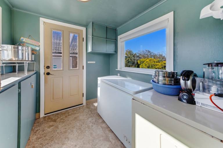 House  Coos Bay