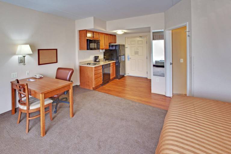 Candlewood Suites Omaha Airport By IHG — photo 2