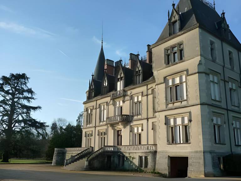 Chateau Le Boisrenault in Chateauroux