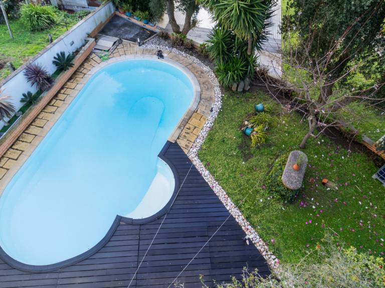Geräumige Villa mit privatem Pool in Jovim