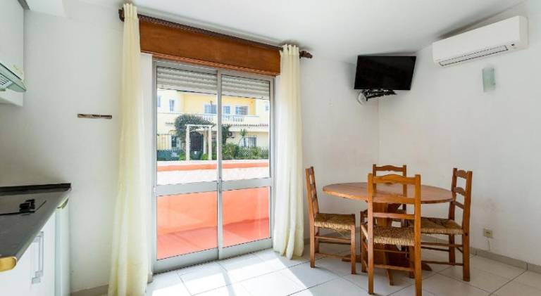 Rental apartment with pool | Close to the beach | Pets allowed — photo 4