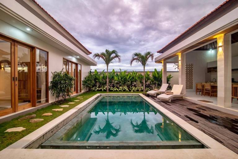 Villa with 3 rooms for 7 persons in Canggu