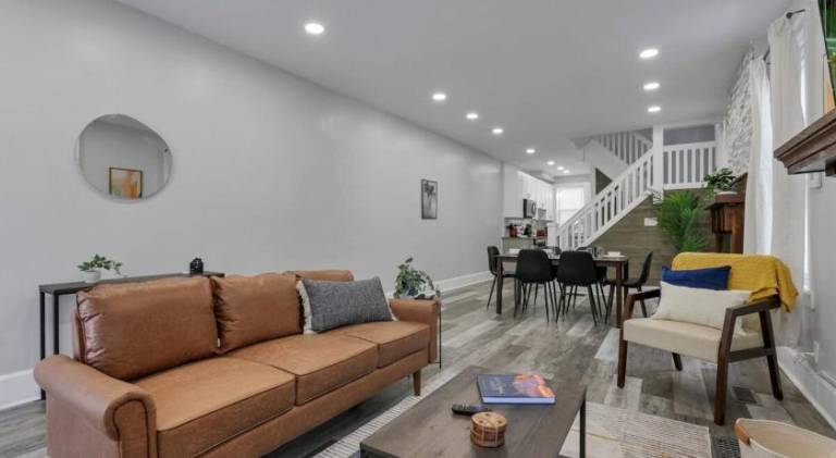 Beautiful vacation home with yard | Pets are welcome in Franklin, OH