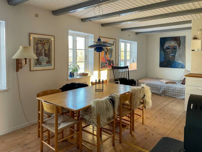 Thatched cottage close to the beach — photo 2