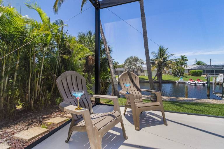 Waterfront Fun with Heated Pool, Private Dock & Gulf Access – Tropical Delight - Roelens — photo 5