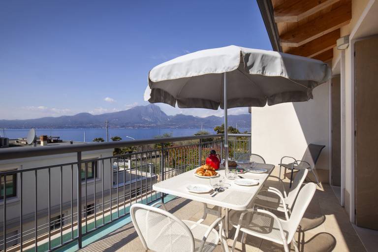 Ferienwohnung mit Hund inTorri del Benaco, Torri Del Benaco S.remo  f&uuml;r max. 4 Personen