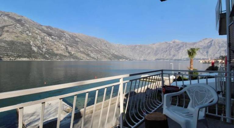 Nice holiday apartment | Pet-friendly in Tivat