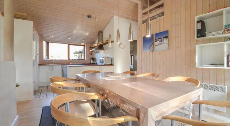 Lovely vacation home with jacuzzi | Dogs allowed — photo 2