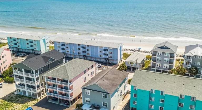 Beach Access Balcony Pets Welcome — photo 4