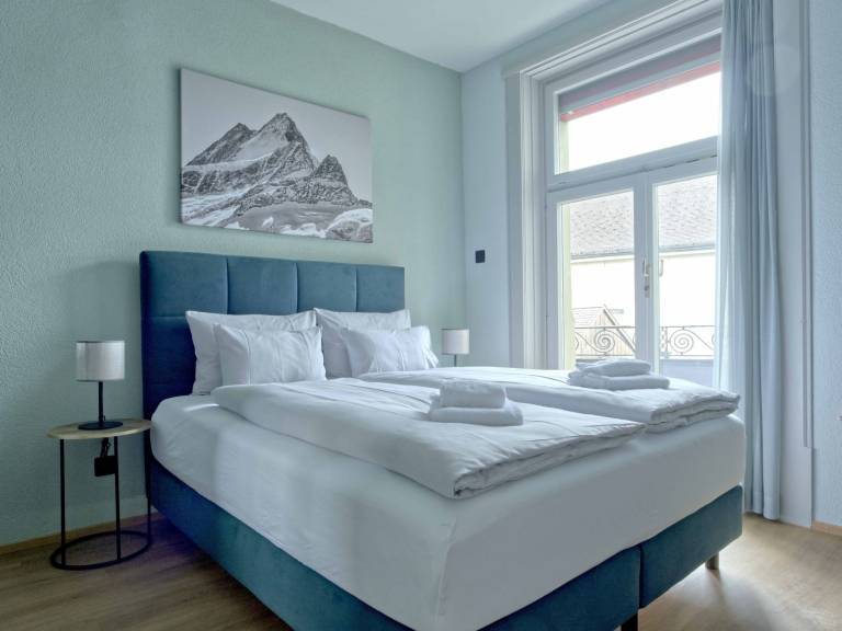 BANK House Suite 204