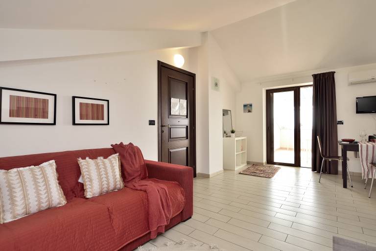 Holiday apartment with pool | Sea view — photo 3
