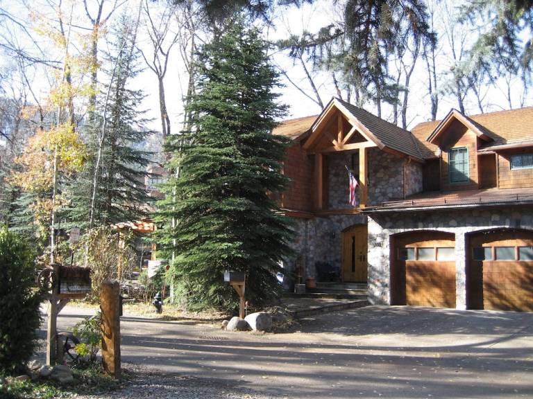 House  Aspen