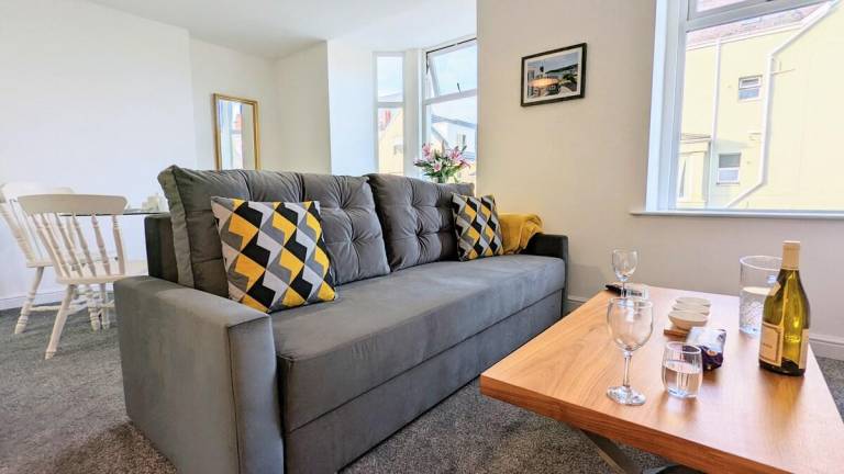 Holiday apartment with 1 room for 4 persons in Llandudno