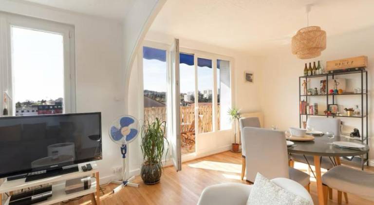 Apartment with 2 rooms for 6 persons — photo 2