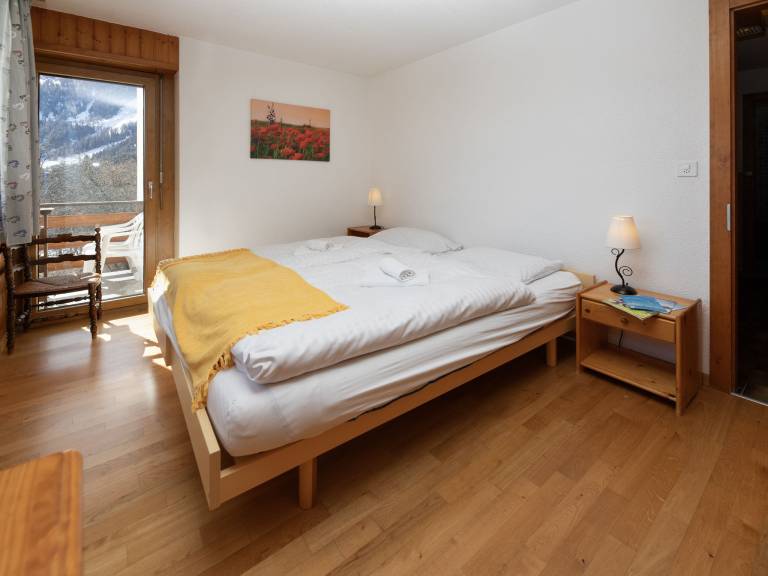 Holiday apartment with patio | Mountain view — photo 3