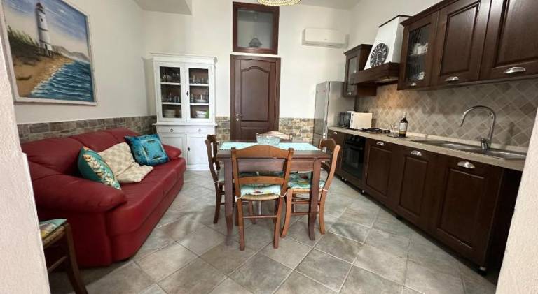 Rental apartment with 2 rooms for 4 persons — photo 3