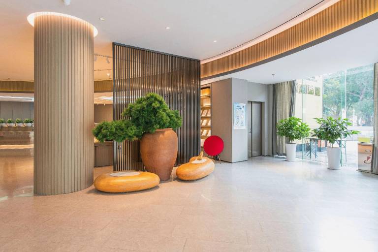 JI Hotel Shenzhen Convention Center — photo 2