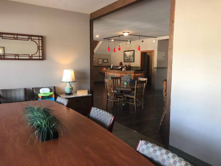 Timber Lodge Inn — photo 3