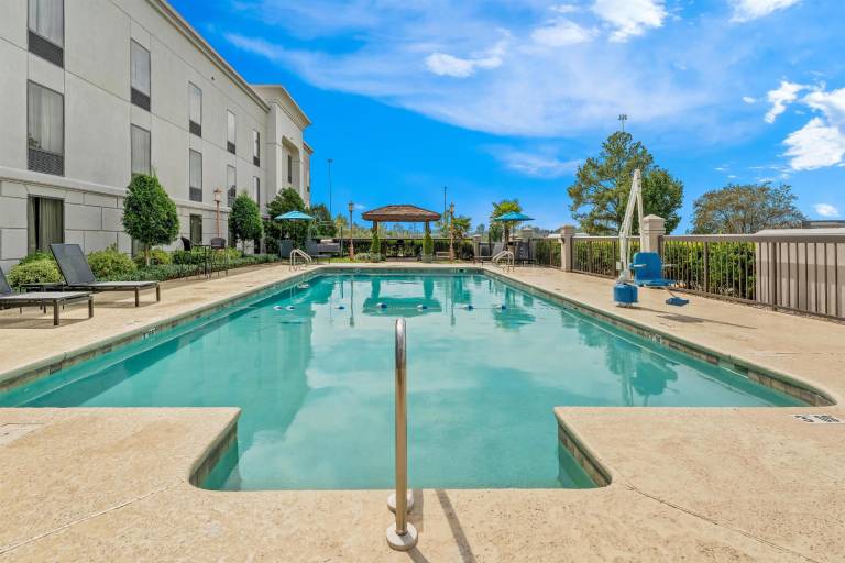 Hampton Inn & Suites Tifton — photo 2