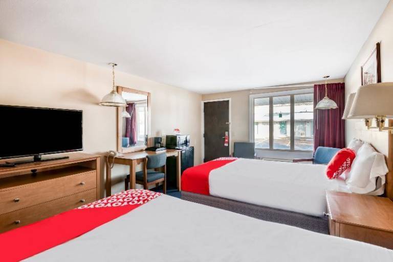 OYO Hotel Wadsworth OH I-76 — photo 2