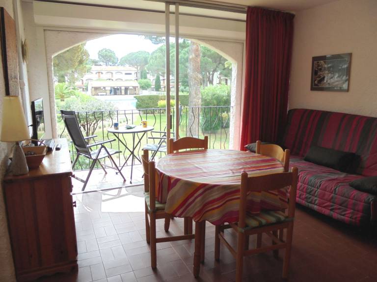 Rental apartment with pool | Close to the beach | Pets are welcome — photo 2
