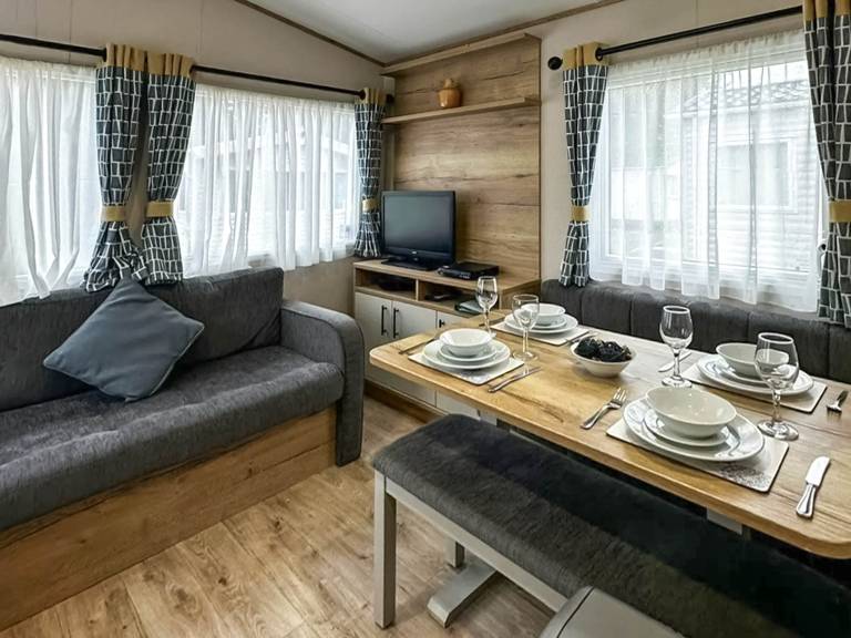 Cottage with 2 rooms for 4 persons — photo 2