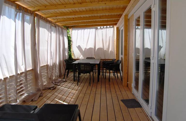 Mobile home with garden & heated pool — photo 4