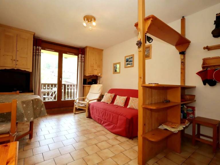 Studio cabin for 4 near cable cars, pets allowed parking — photo 3
