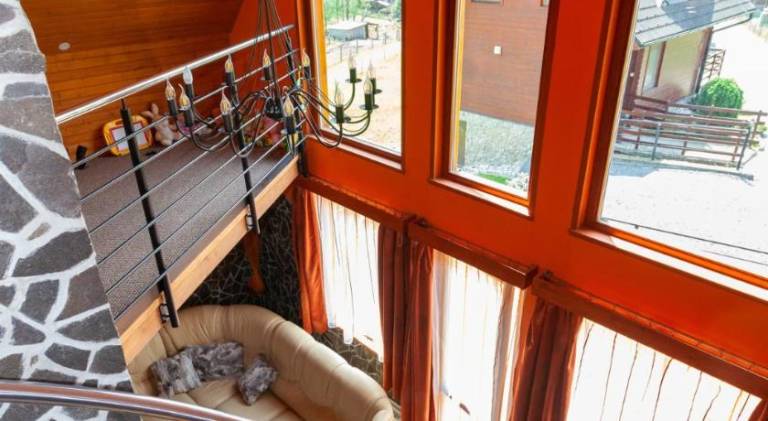 Pleasant lodge with patio | Pets are welcome — photo 3