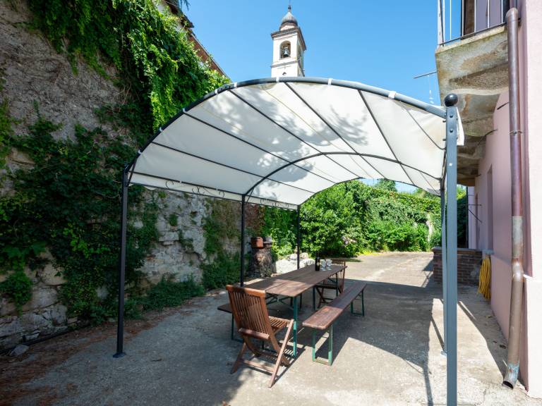 Fully equipped nice house with yard, private pool & grill | Pets are welcome — photo 3