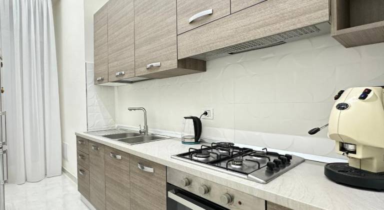 Apartment | Next to Naples Cathedral | Pets are welcome — photo 3
