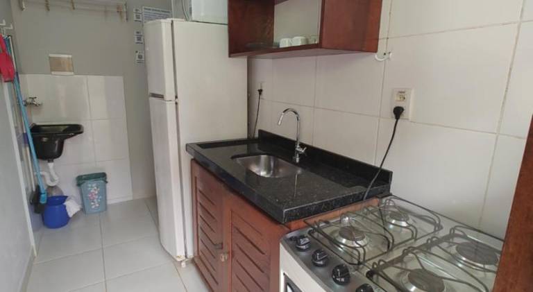 Rental apartment with barbeque, yard & pool | Dogs allowed — photo 4