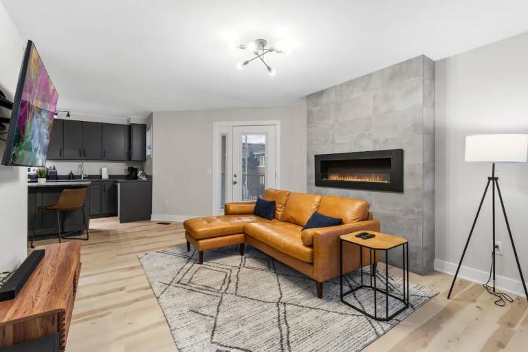 Condo  Clarksville