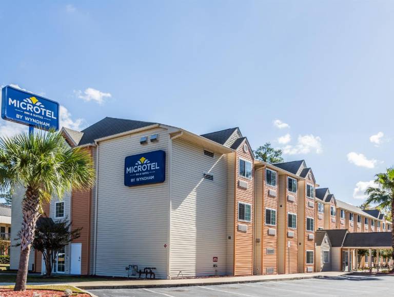 Sleep Inn & Suites Tallahassee-Capitol in Tallahassee, FL
