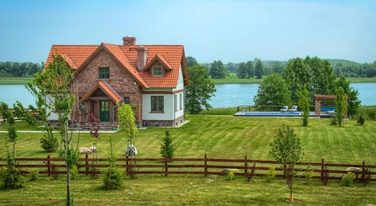 Villa with sauna, grill & yard in Gizycko