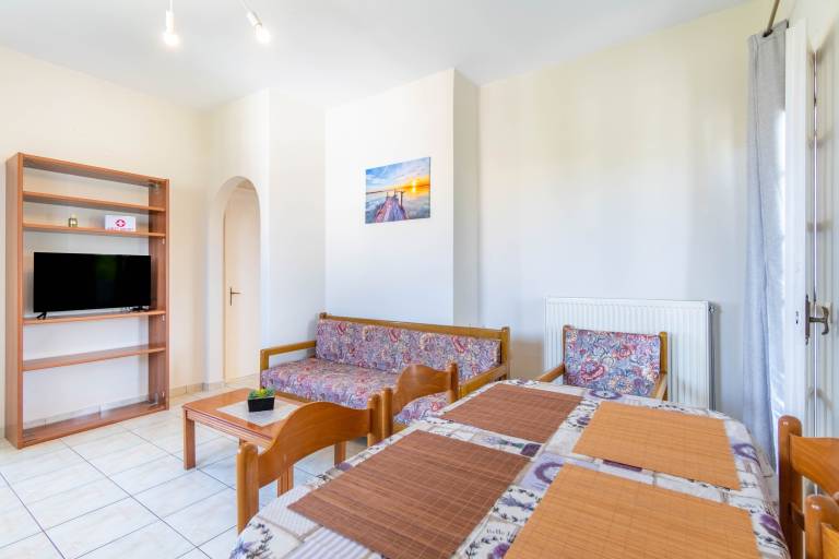 Apartment 'Olivea Apt 4' with Sea View, Wi-Fi and Air Conditioning — photo 4