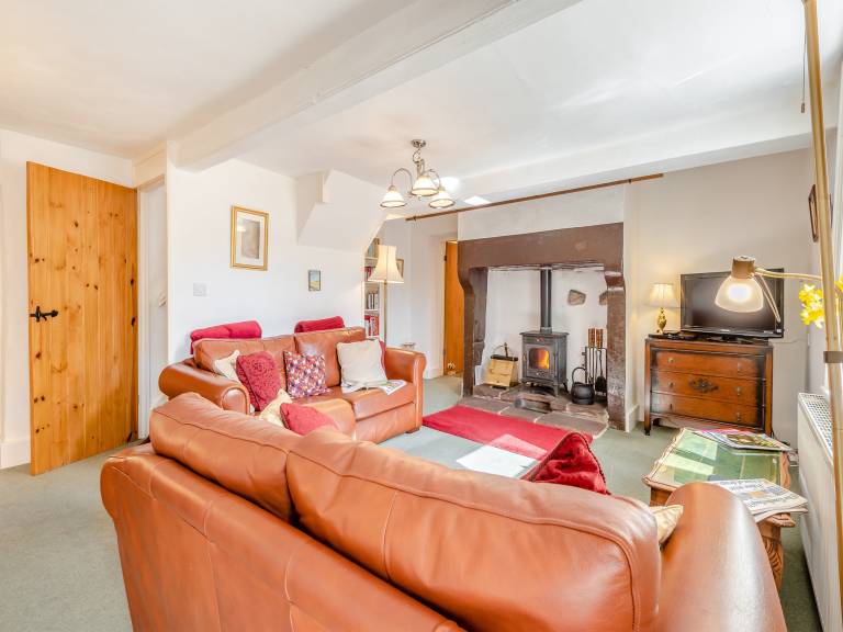 Children-friendly wonderful cottage with barbeque & yard | River view | Dogs allowed — photo 3