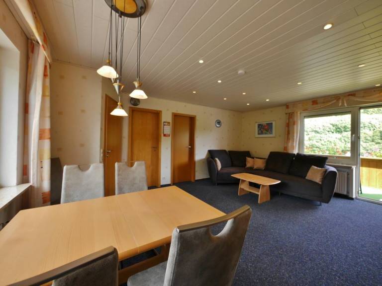 Rental apartment with hot tub, grill & sauna — photo 2