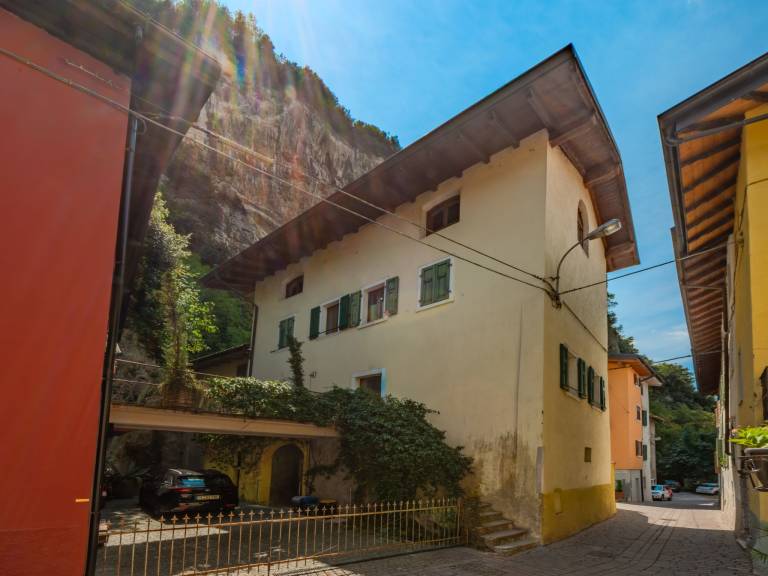 Ferienwohnung mit Hund in Grotta, 