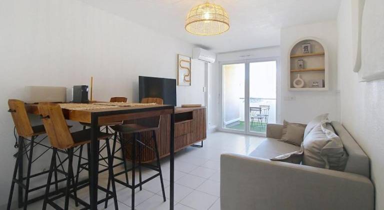 Holiday apartment with 1 room for 3 persons — photo 2