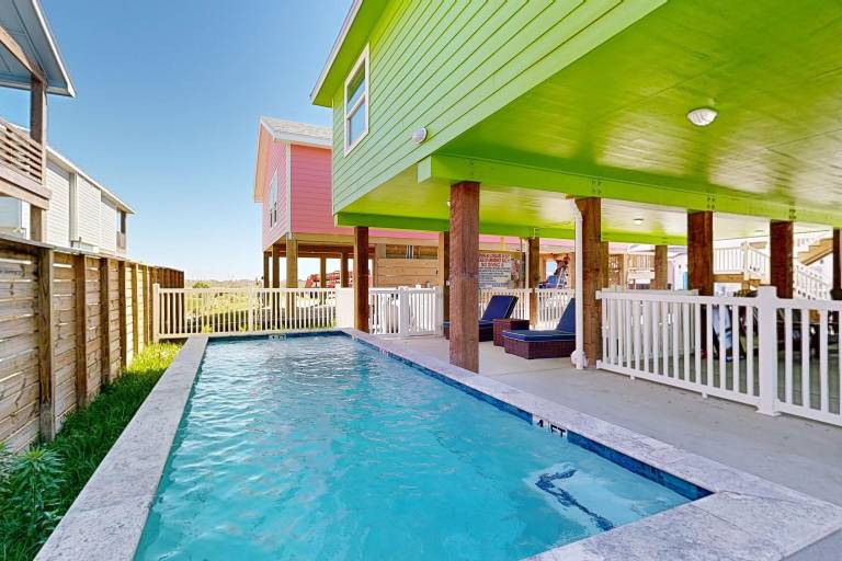 House Mustang Island