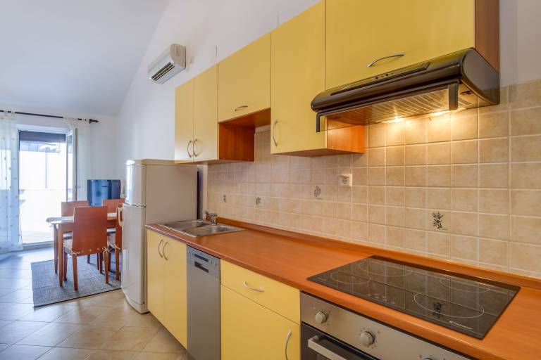 Apartment BORKA — photo 4