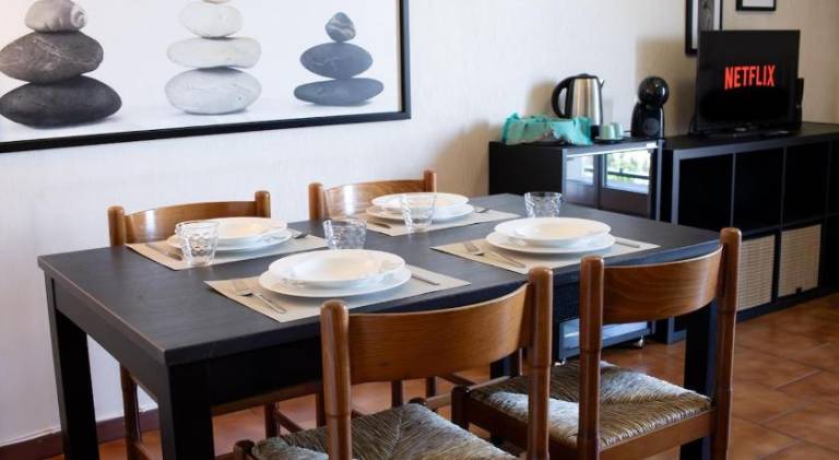 Apartment with 1 room for 4 persons — photo 4