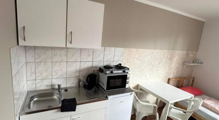 Serviced apartment for 5 persons — photo 4