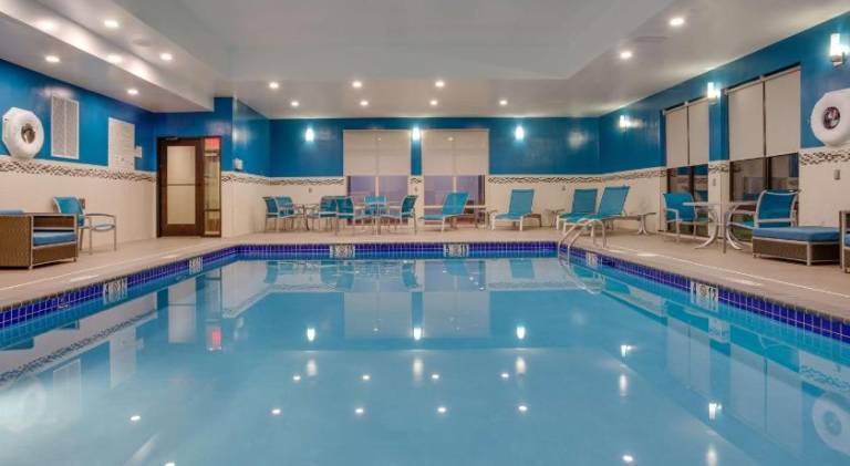 Hampton Inn & Suites Philadelphia/Bensalem — photo 2